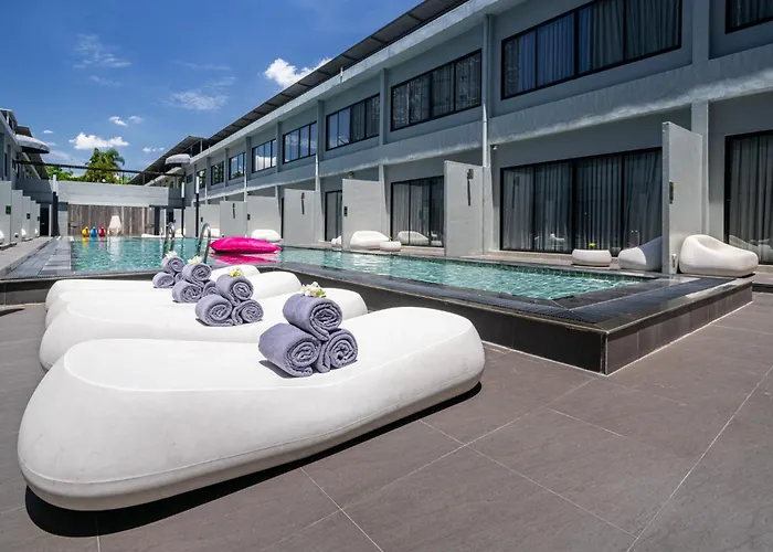 S Ratchada Leisure Hotel