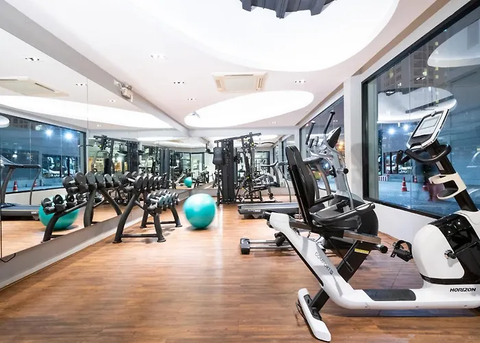 S Ratchada Leisure 5*