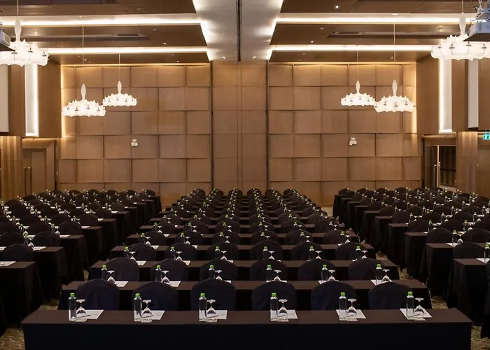 S Ratchada Leisure 5*