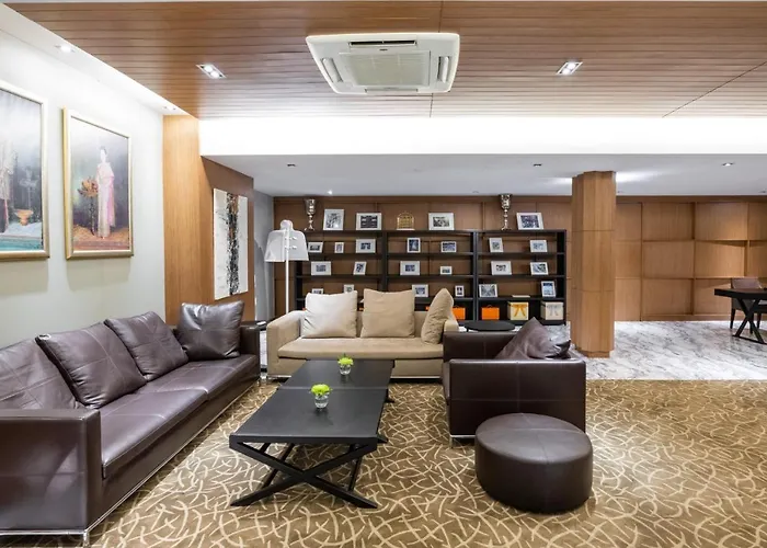 S Ratchada Leisure Hotel 5*